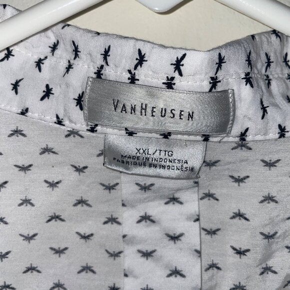 Van Heusen Womens Sleeveless Blouse XXL White Black Bee/Dragonfly Print - Picture 3 of 6